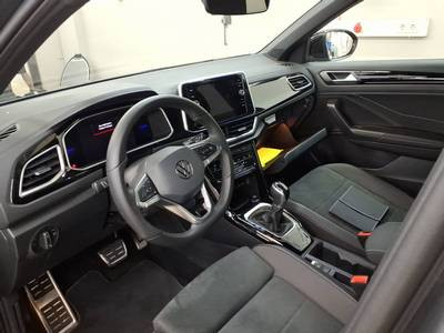 Volkswagen T-Roc 1.5 TSI DSG R-Line, AHK, Navi, LED, Rückfahrkamera, App-Connect