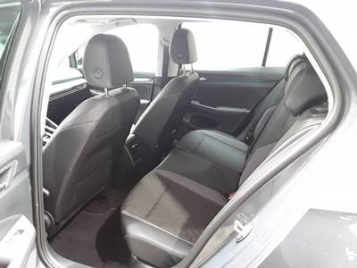 Volkswagen Golf VIII 1.5 eTSI DSG Goal, AHK, Navi, LED-Matrix, Rückfahrkamera, App-Connect