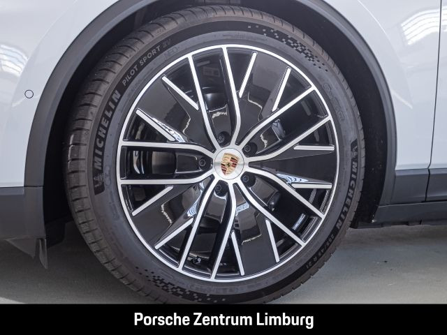 Porsche Macan 4 Luftfederung PASM BOSE Abstandstempomat