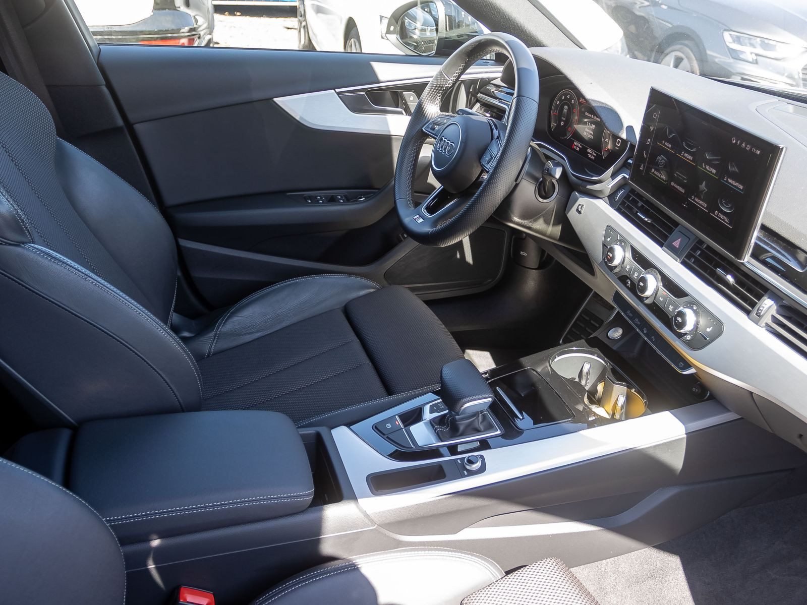 Audi A4 S line 35TFSI Stronic LED GRA DAB CarPlay EPH