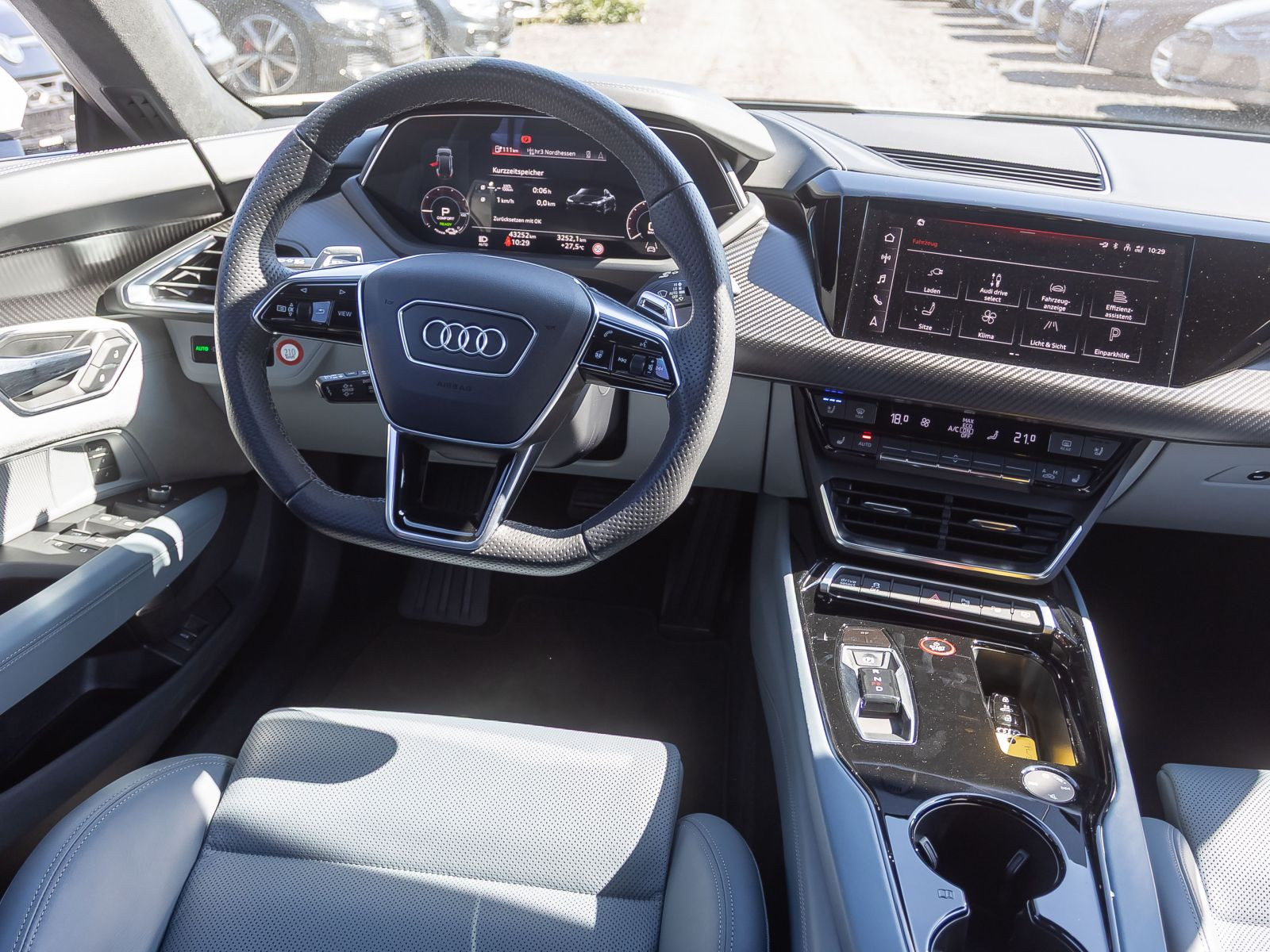 Audi e-tron GT Matrix HuD Luftfederung B&O Standklima