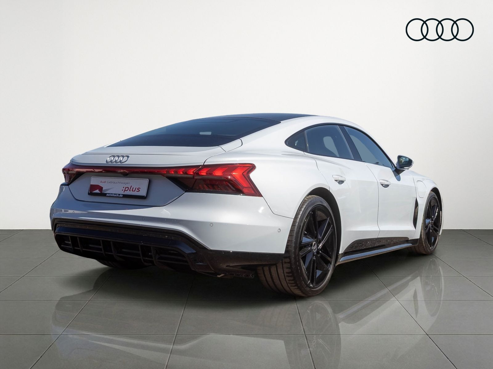 Audi e-tron GT Matrix HuD Luftfederung B&O Standklima