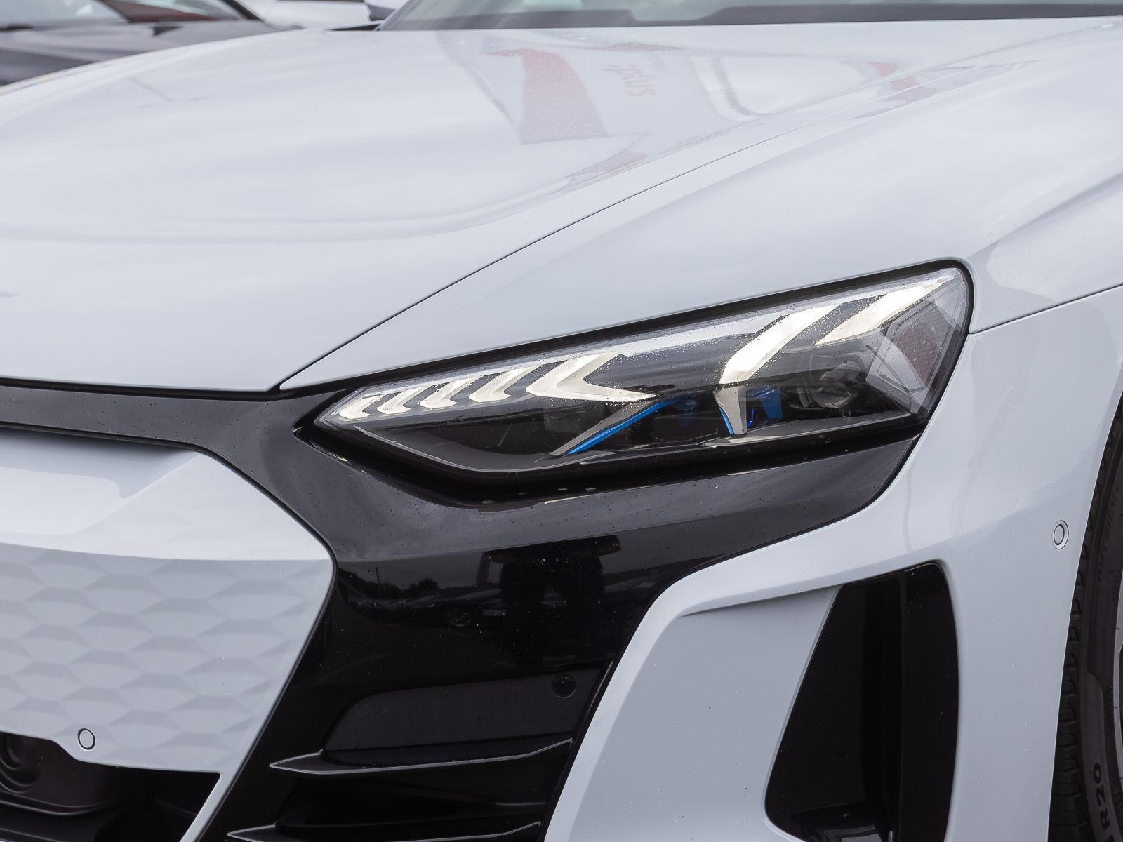 Audi e-tron GT Navi Matrix HuD Panorama B&O Standklima