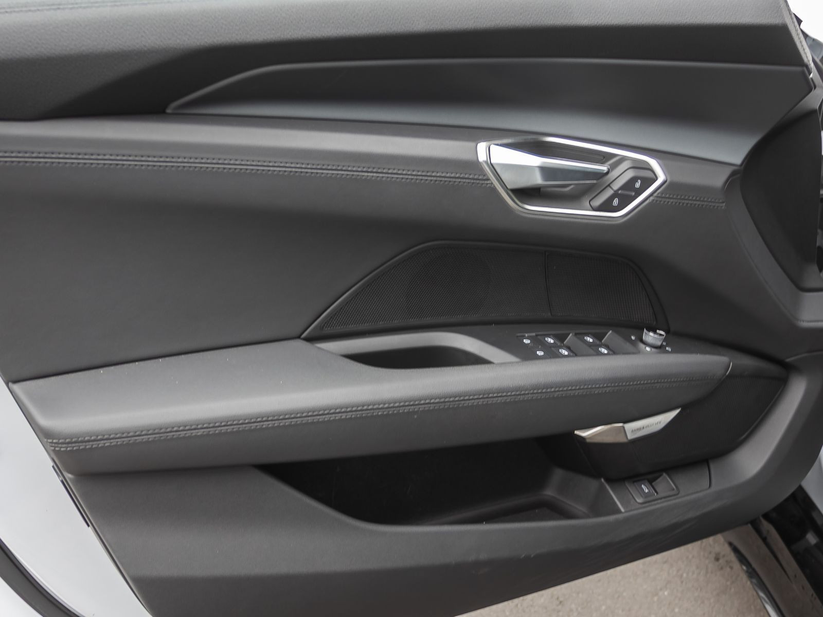 Audi e-tron GT Navi Matrix HuD Panorama B&O Standklima