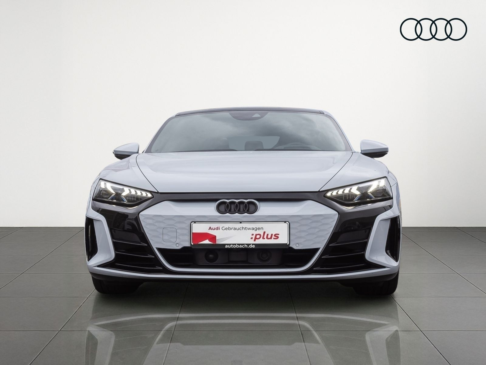 Audi e-tron GT qu Navi Matrix HuD Panorama B&O Standklima