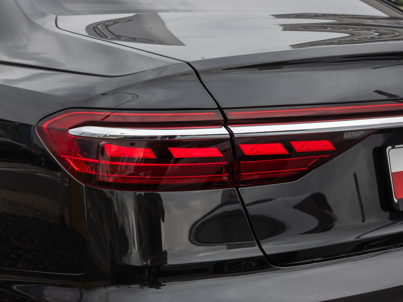 Audi S8 TFSI Matrix HuD B&O Standhzg Luftfederung ACC