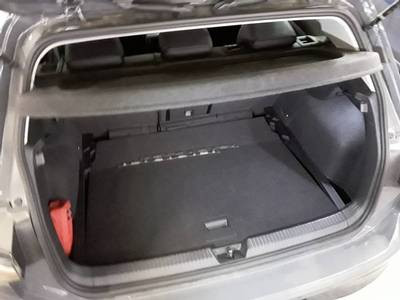 Volkswagen Golf VIII Goal 1.5 eTSI DSG Navi Matrix ACC EPH AHK