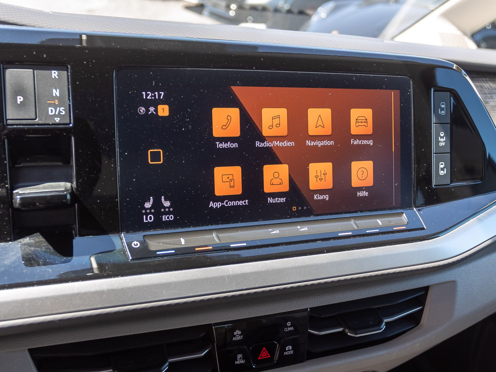 Volkswagen Multivan Life 1.4 eHybrid KÜ DSG Navi Matrix Panorama ACC AHK