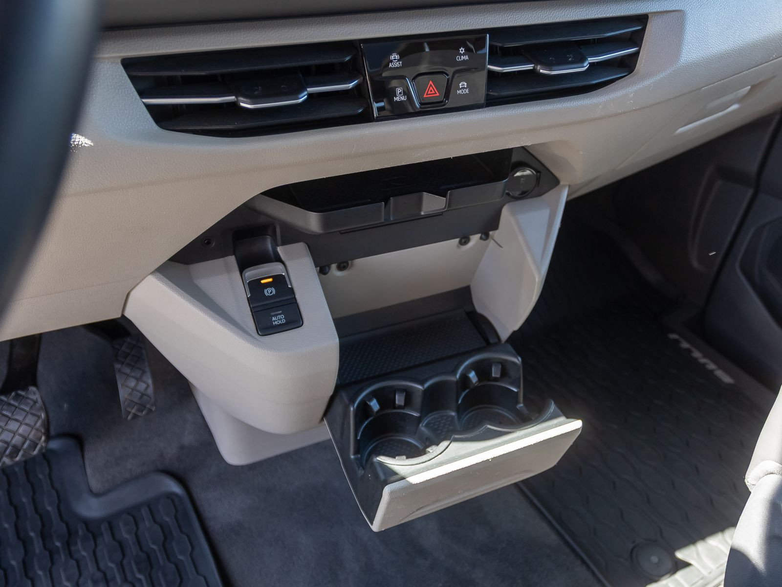 Volkswagen Multivan Life 1.4 eHybrid KÜ DSG Navi Matrix Panorama ACC AHK