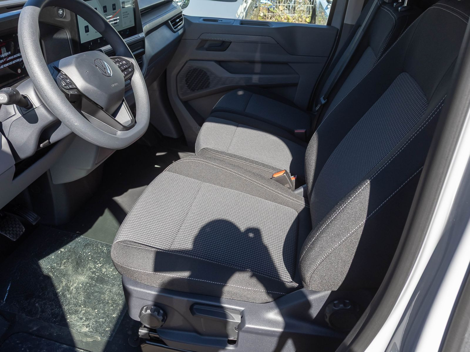 Volkswagen Transporter Kasten LR 2.0TDI Automatik LED Klima ACC EPH AHK
