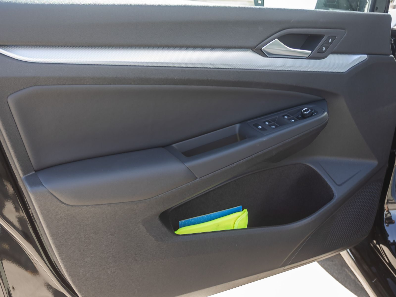 Volkswagen Golf VIII 1.5 TSI DSG Goal, AHK, Rückfahrkamera, Navi, LED, App-Connect