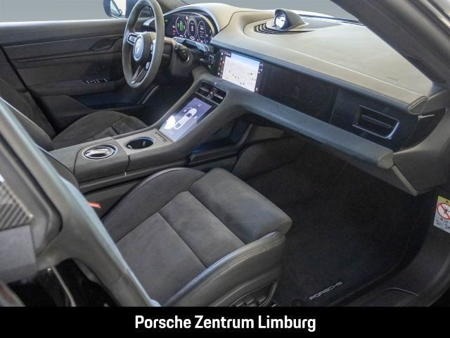 Porsche Taycan Turbo GT Burmester InnoDrive PCCB Head-Up
