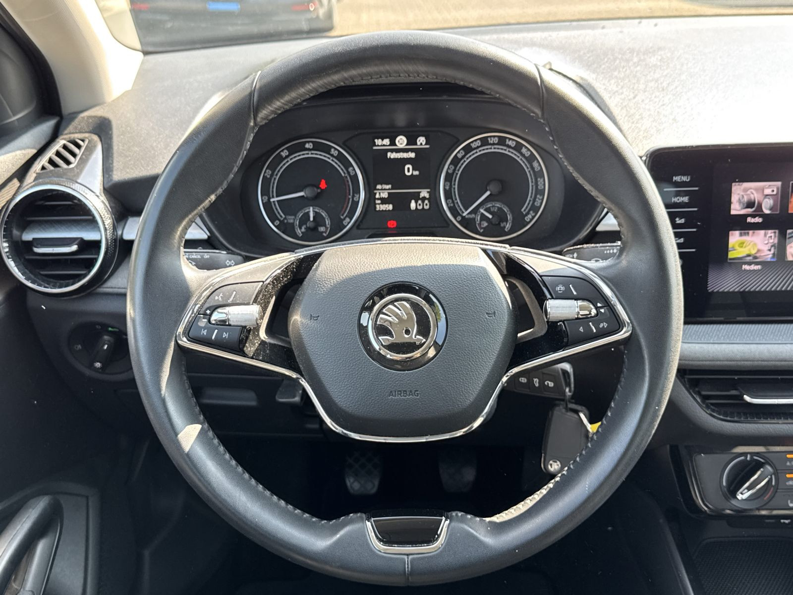 Skoda Fabia Ambition 1.0 TSI Navi EPH GRA  LED Carplay