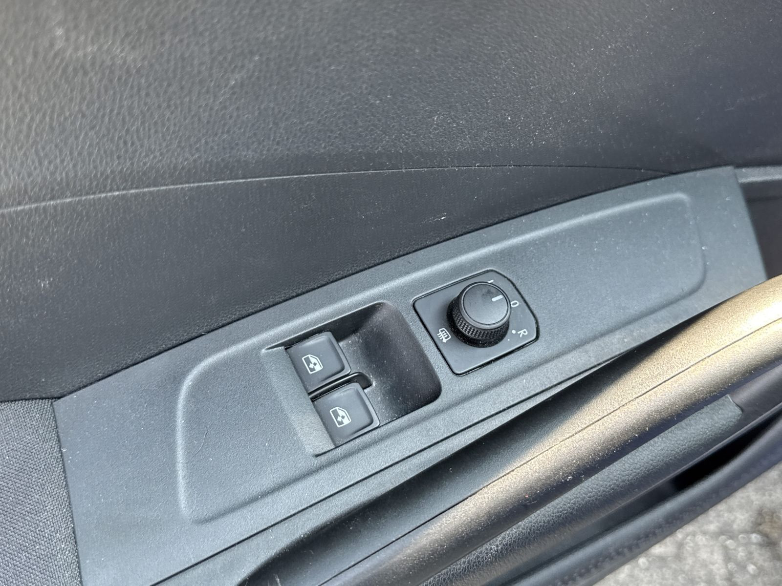 Skoda Fabia Ambition 1.0 TSI Navi EPH GRA  LED Carplay