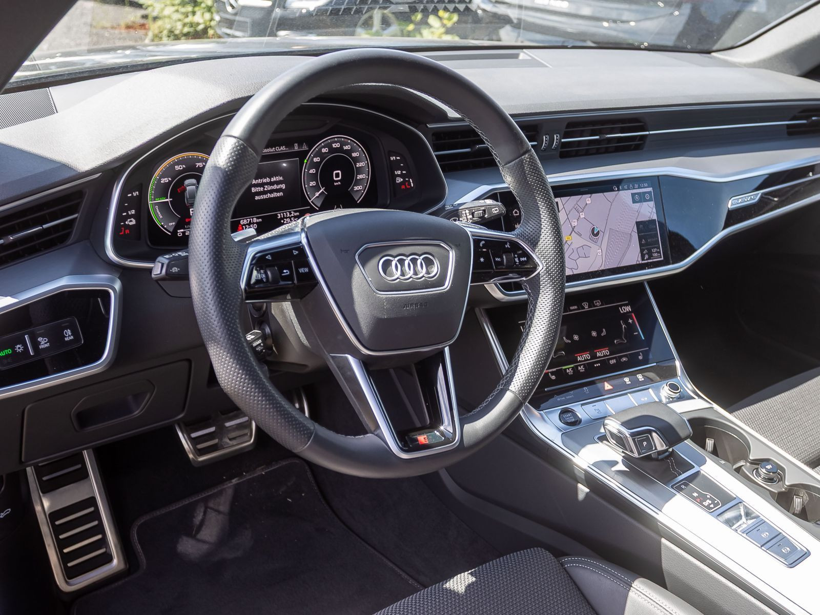Audi A6 Avant S line TFSIe Navi Matrix HuD Standklima ACC