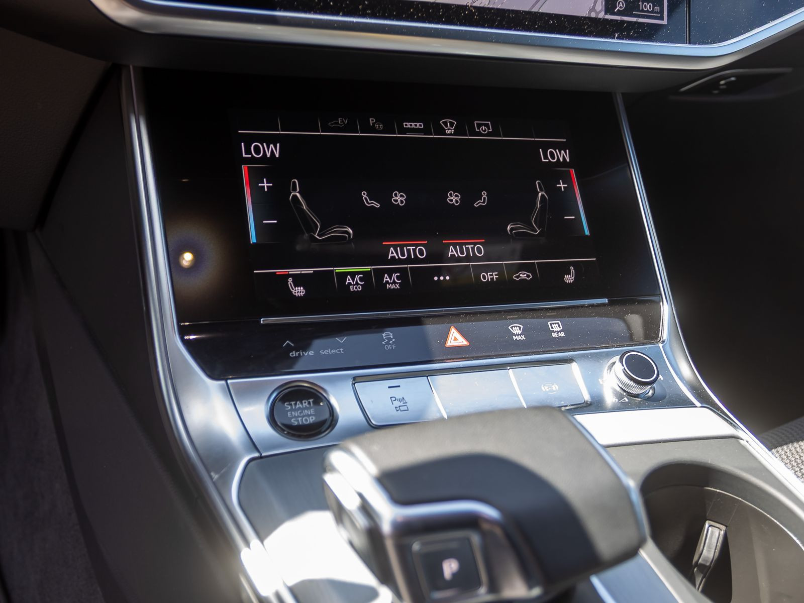 Audi A6 Avant S line TFSIe Navi Matrix HuD Standklima ACC
