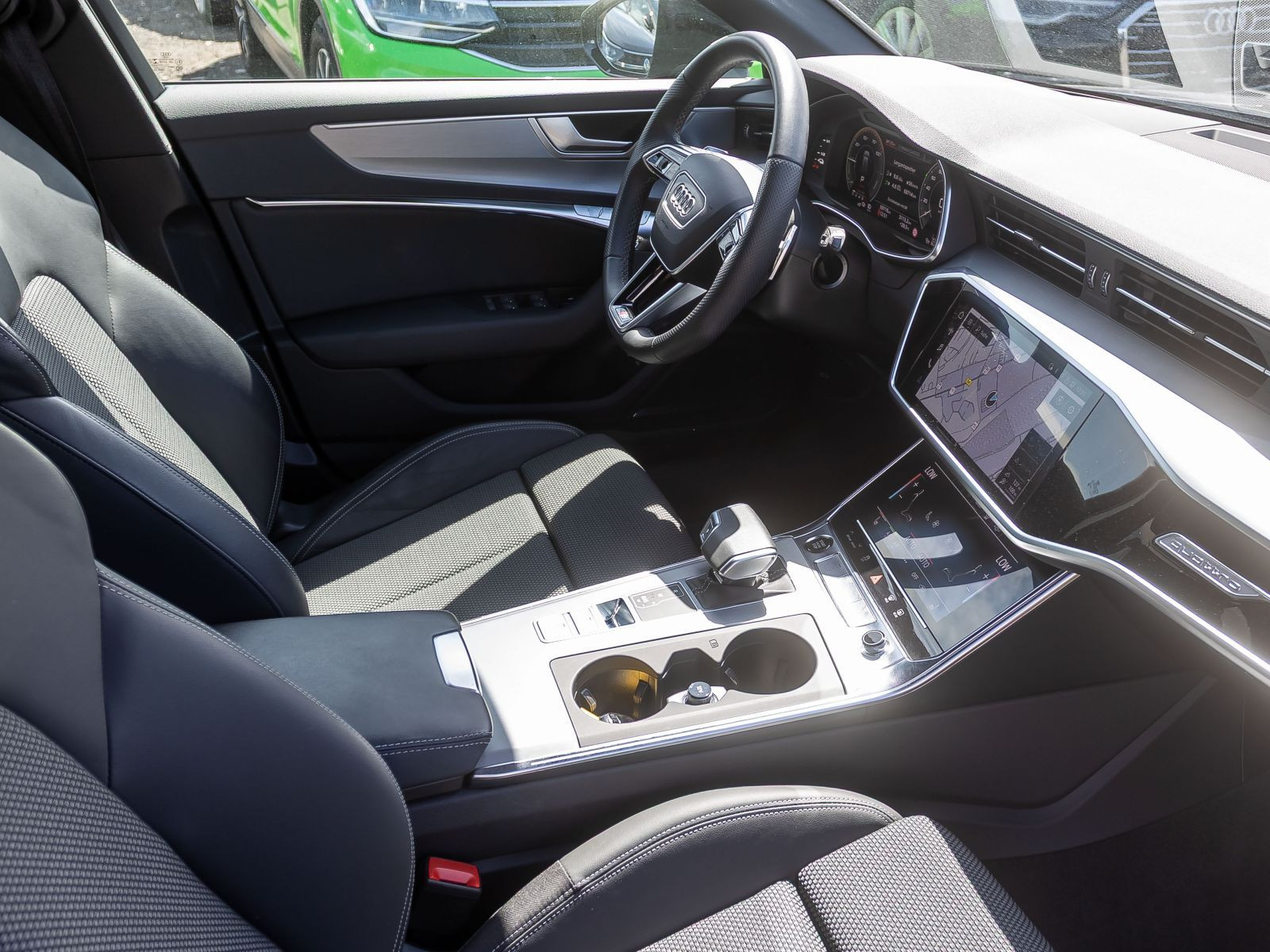 Audi A6 Avant S line TFSIe Navi Matrix HuD Standklima ACC