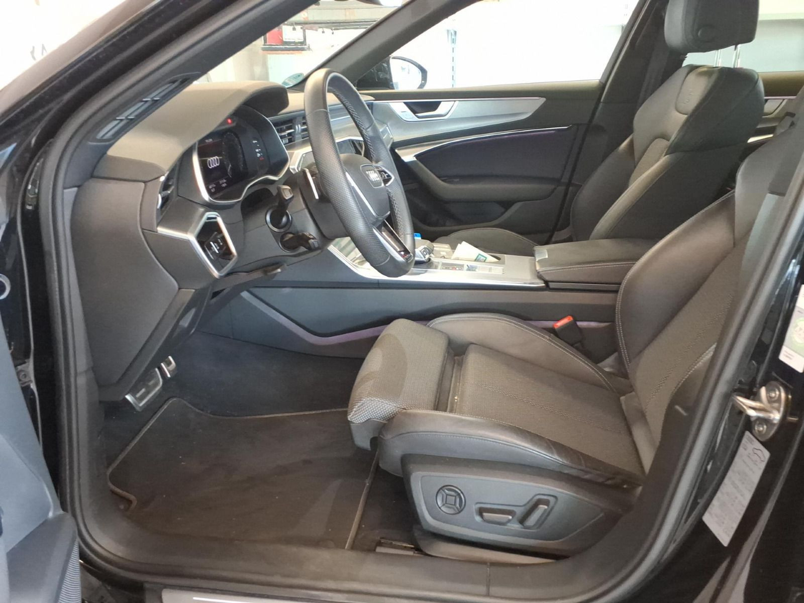 Audi A6 Avant S line TFSIe Navi Matrix HuD Standklima ACC
