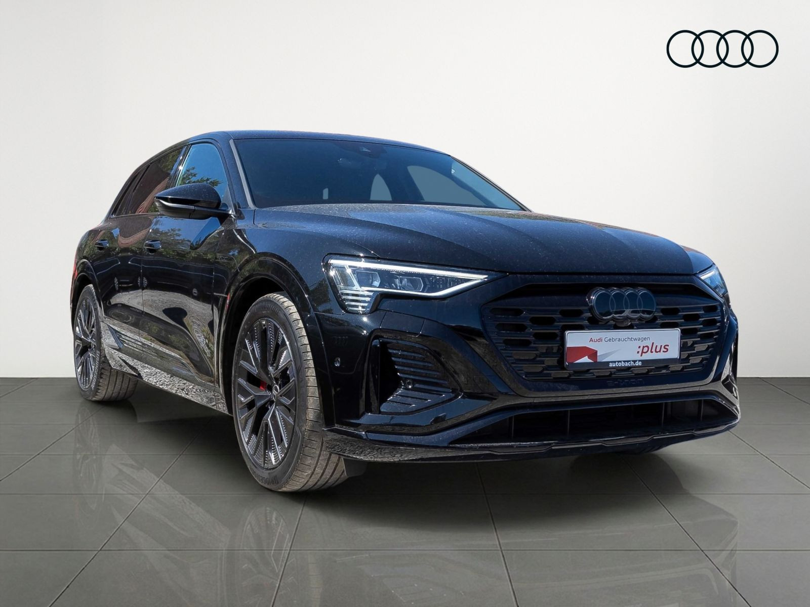 Audi Q8 e-tron S line 50 Navi LED Luftfederung Standklima