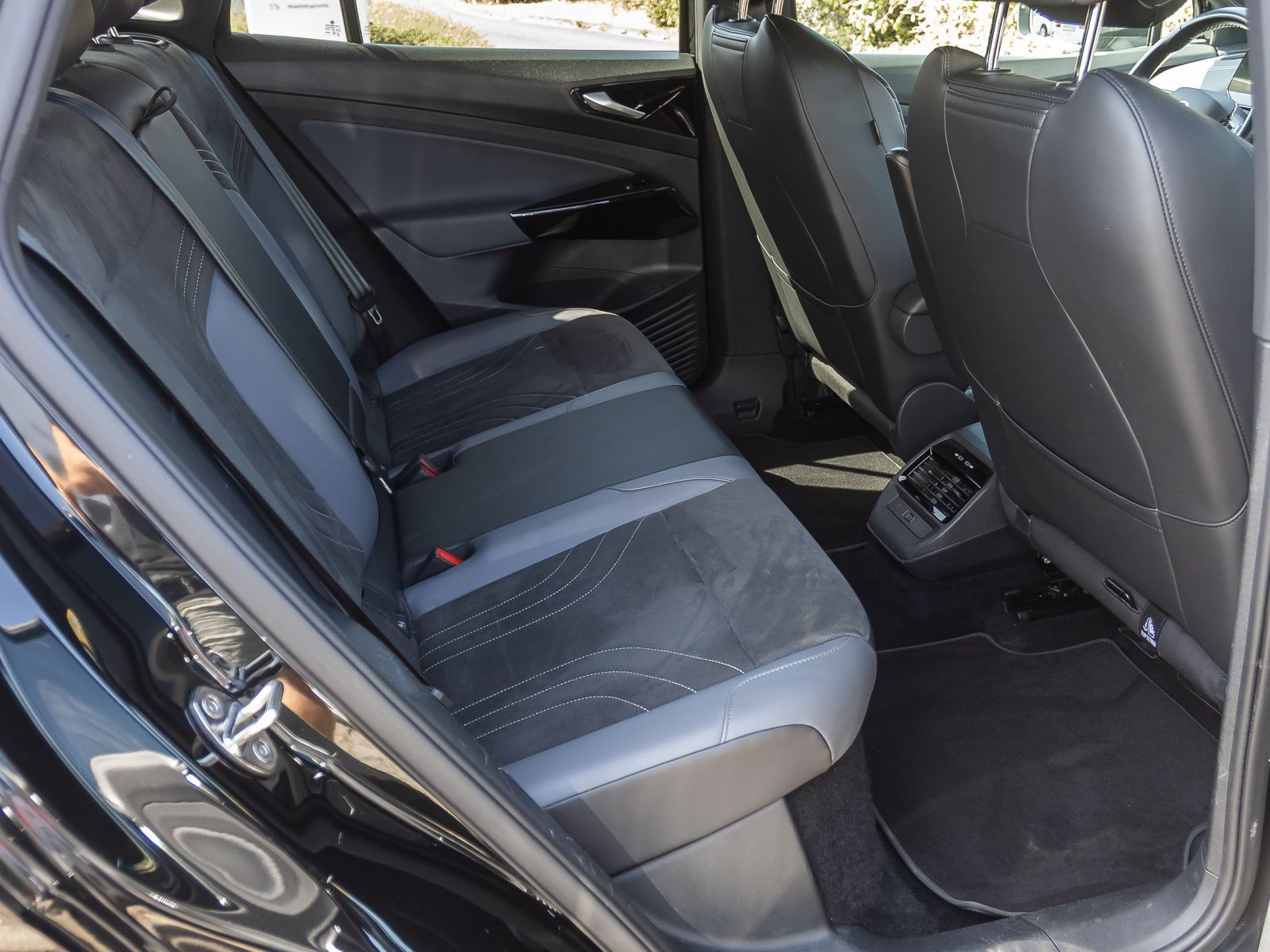Volkswagen ID.5 Pro electric, LED-Matrix, Navi, AHK, Rückfahrkamera, App-Connect