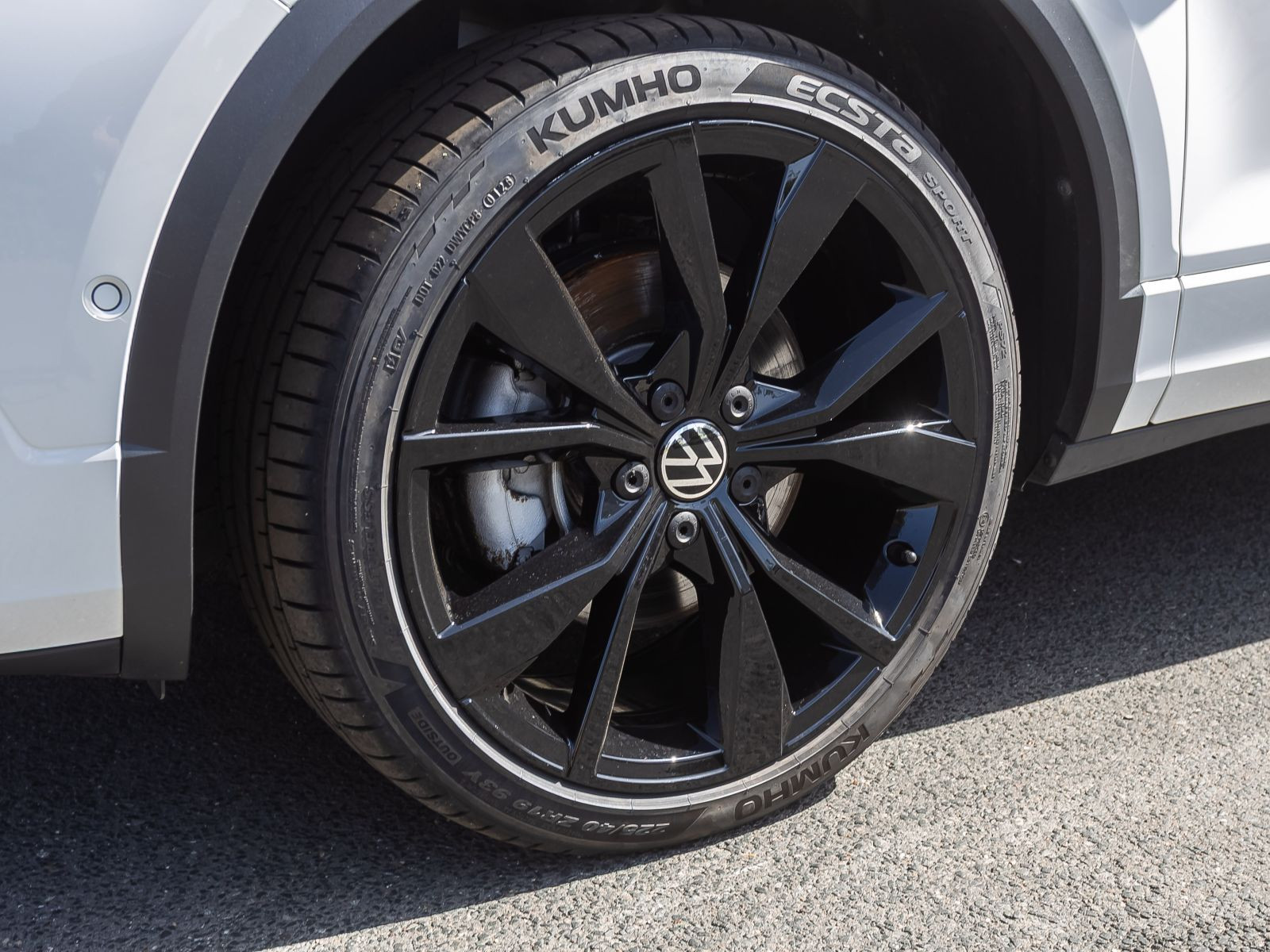 Volkswagen T-Roc 2.0 TSI DSG 4Motion R-Line, AHK, Navi, LED, Rückfahrkamera, App-Connect