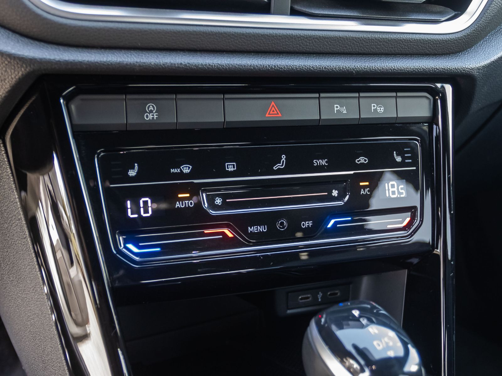 Volkswagen T-Roc 2.0 TSI DSG 4Motion R-Line, AHK, Navi, LED, Rückfahrkamera, App-Connect