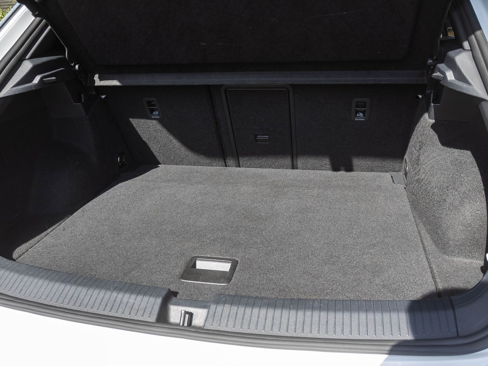 Volkswagen T-Roc 2.0 TSI DSG 4Motion R-Line, AHK, Navi, LED, Rückfahrkamera, App-Connect