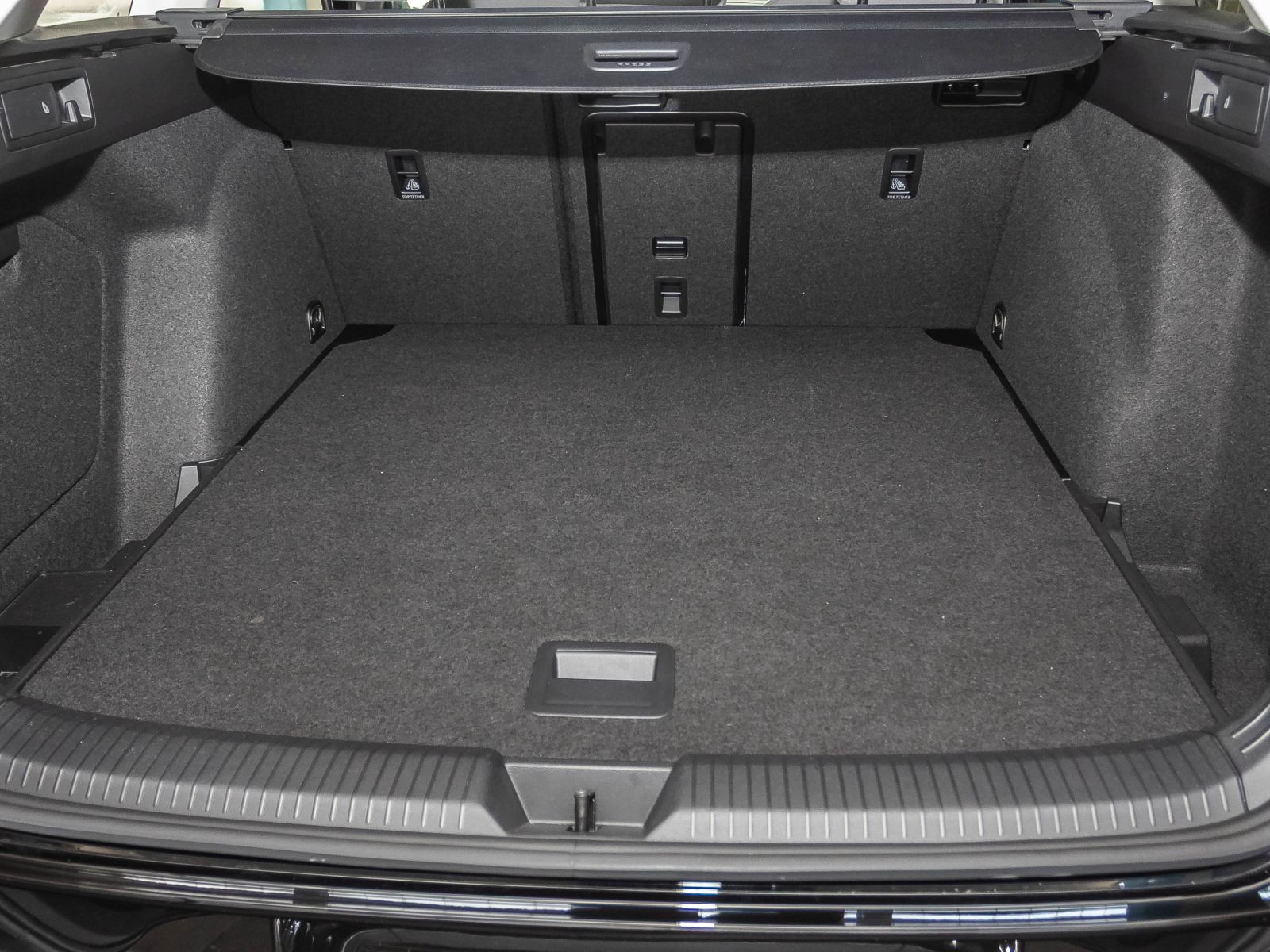 Volkswagen Golf VIII Variant Alltrack 2.0 TDI DSG, Navi, LED-Matrix, Rückfahrkamera, App-Connect