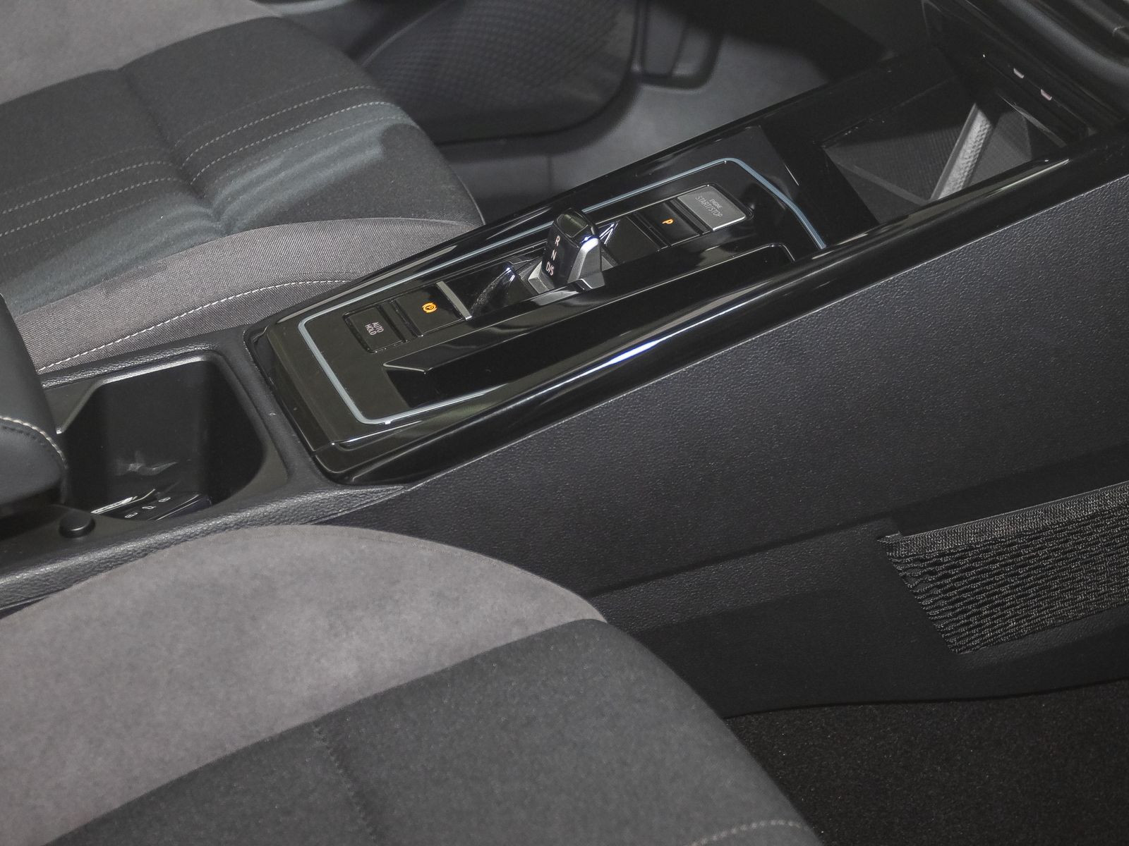 Volkswagen Golf VIII Variant Alltrack 2.0 TDI DSG, Navi, LED-Matrix, Rückfahrkamera, App-Connect