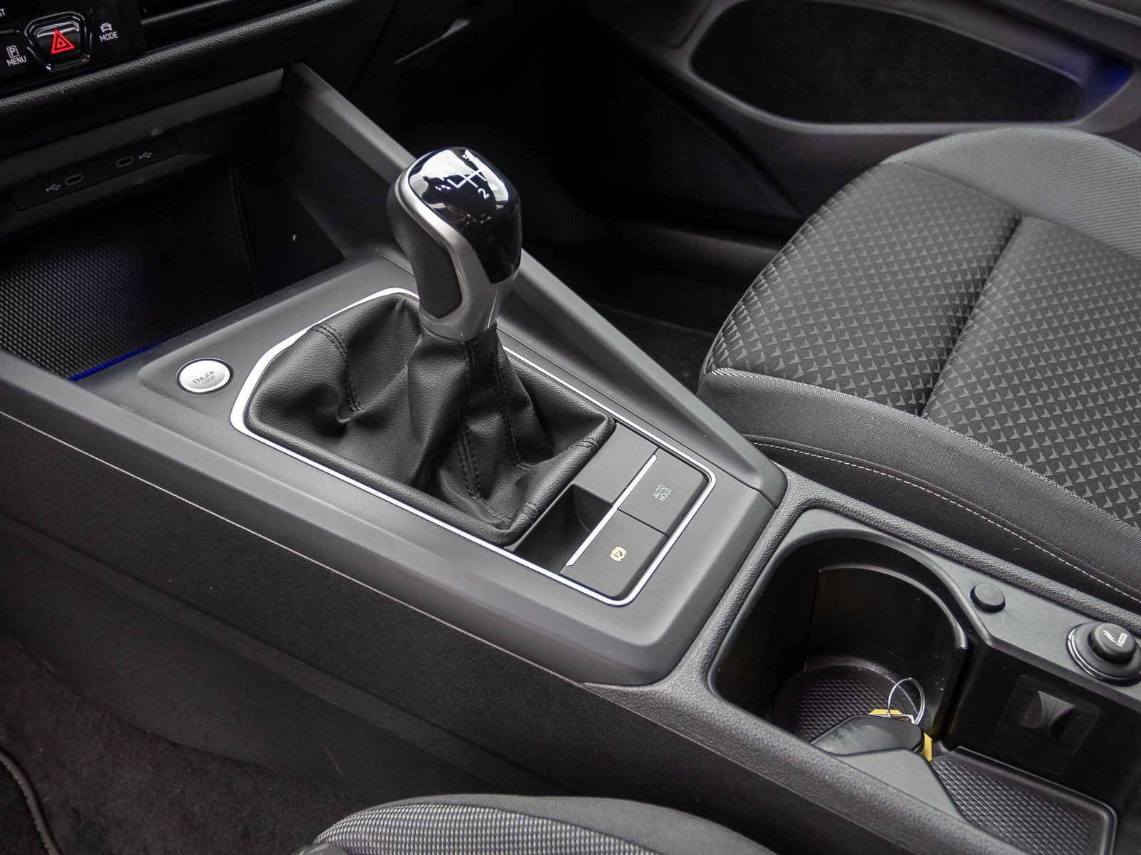 Volkswagen Golf VIII Life 1.5TSI Navi LED ACC EPH AHK
