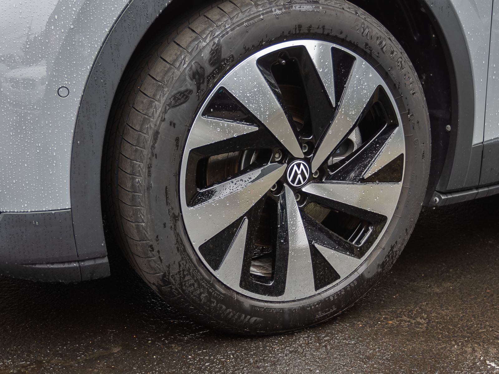 Volkswagen ID.4 Pro Performance, Navi, LED, Rückfahrkamera, Standklimatisierung, App-Connect