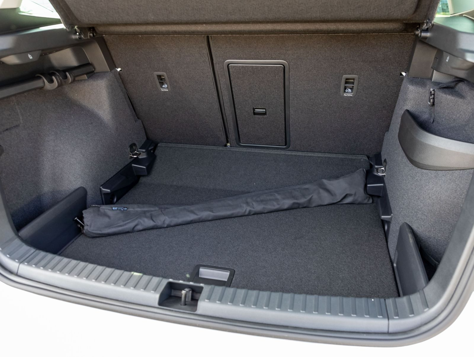 Skoda Karoq Tour 2,0 TDI 110 kW 7-Gang-DSG
