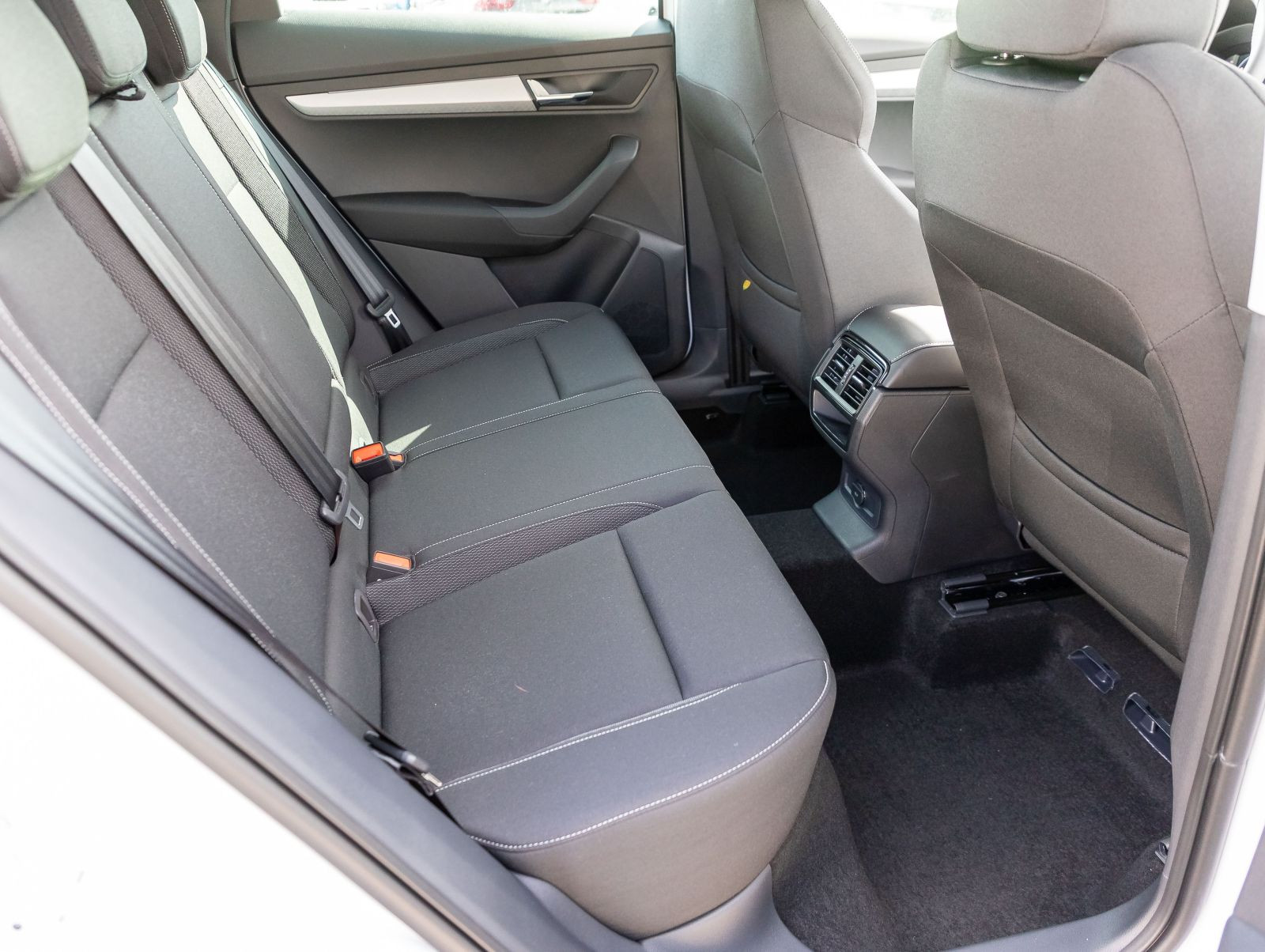 Skoda Karoq Tour 2,0 TDI 110 kW 7-Gang-DSG