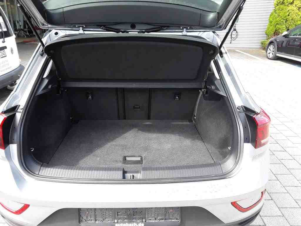 Volkswagen T-Roc Life 1.5TSI DSG Navi LED ACC EPH CarPlay AHK