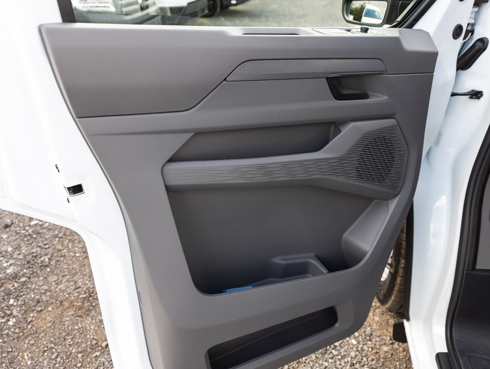 Volkswagen T7 Transporter Kasten 2.0 TDI KR Klima | AHK