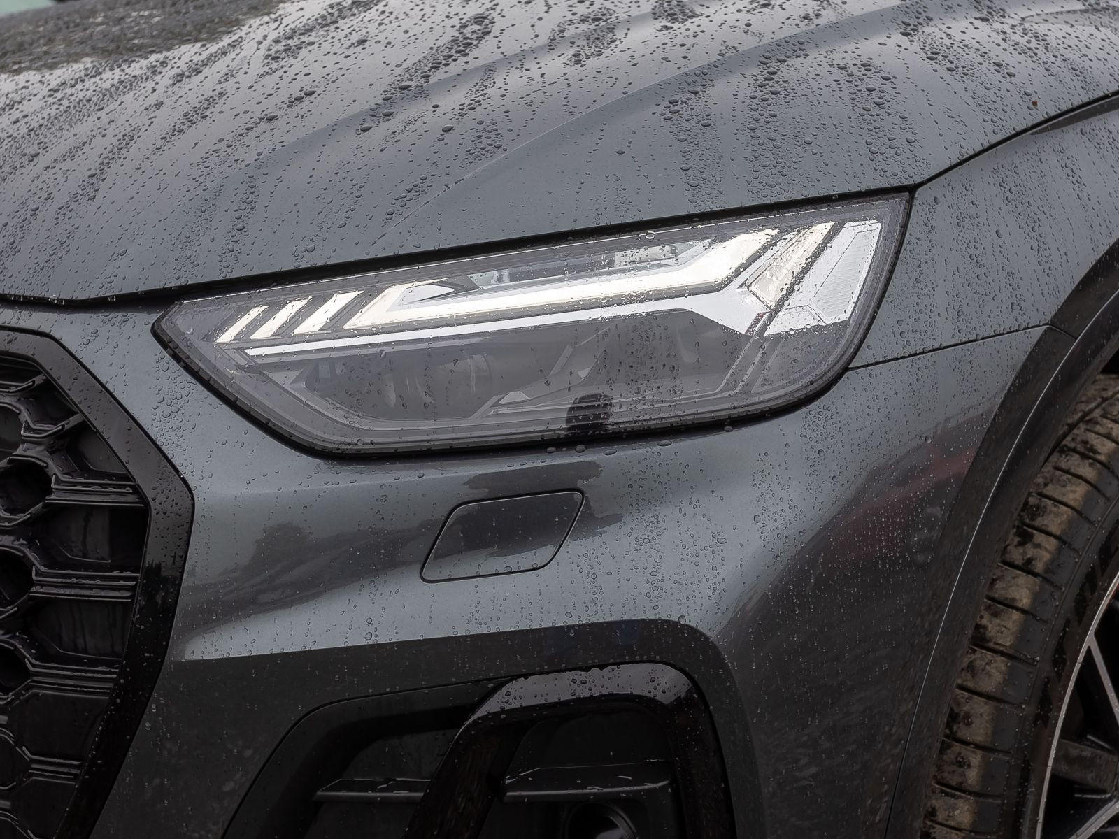Audi Q5 S line 40TDI qu Stronic Navi Matrix ACC AHK