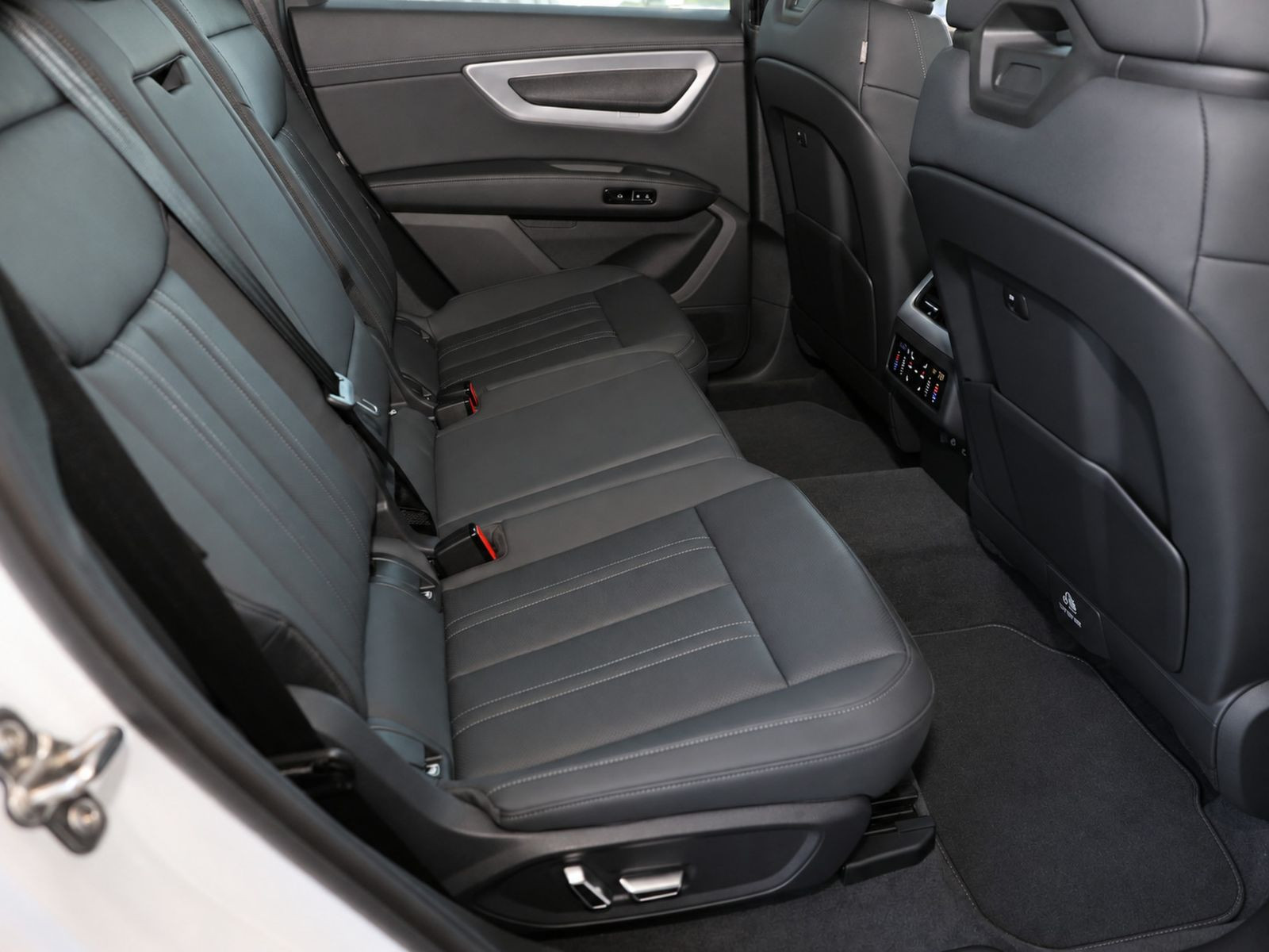 Audi Q7 S LINE TDI 220kW  PANO/ B&O / Standhzg / 22" /  AHK