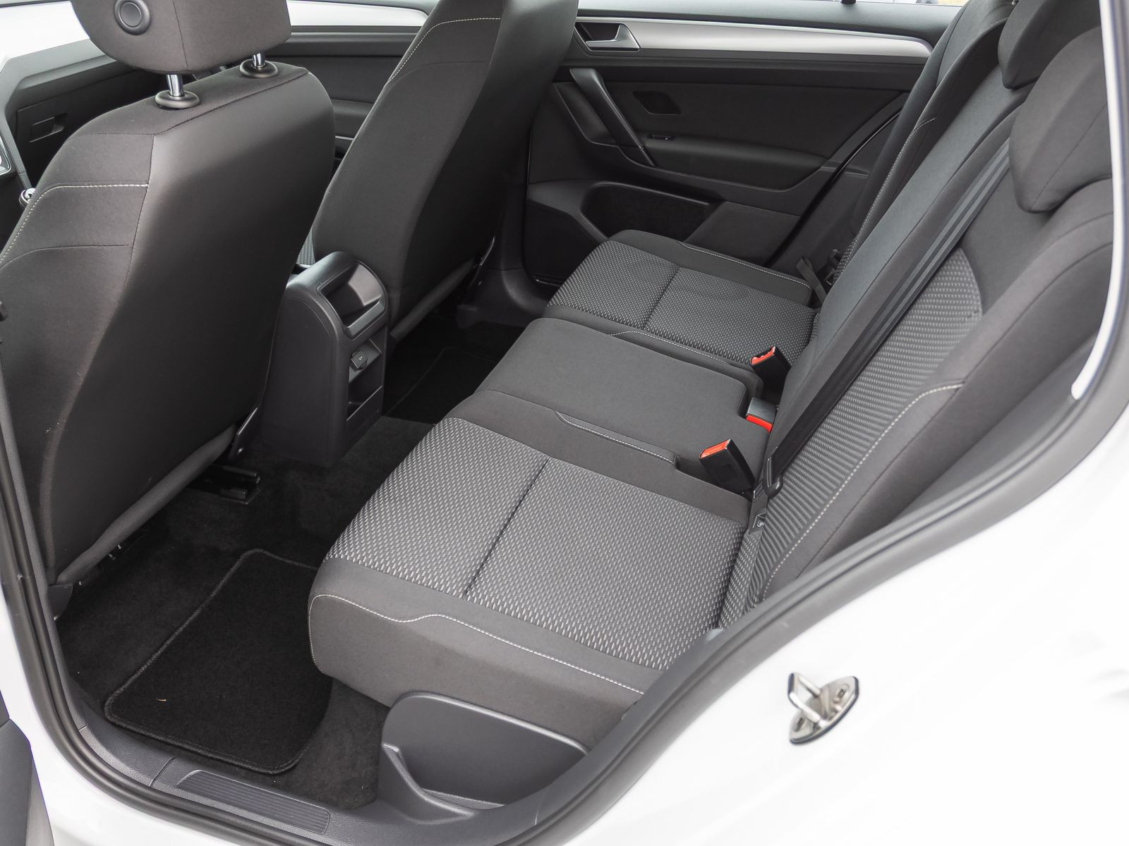 Volkswagen Golf VII Sportsvan Trendline 1.0TSI Klimaanlage