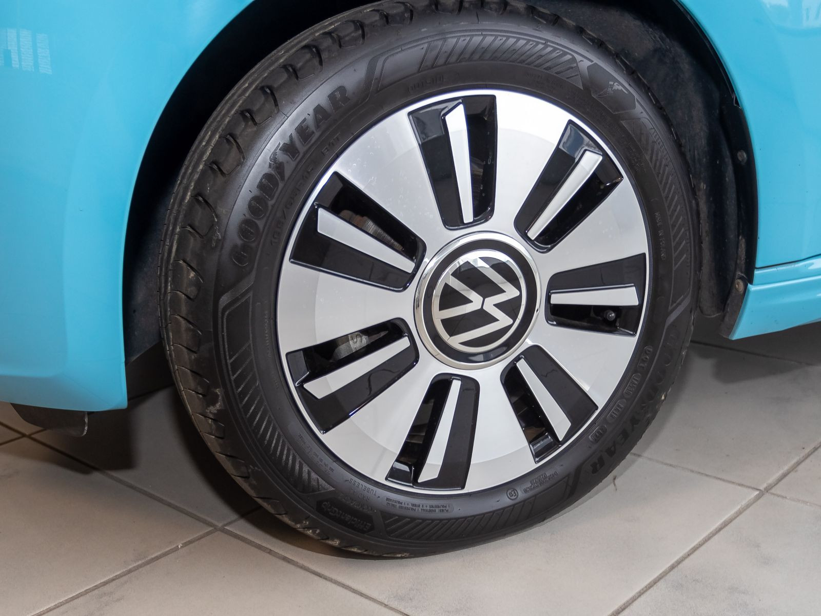 Volkswagen e-up! e-move up! Klimaautomatik GRA RFK  beheizbare Frontscheibe