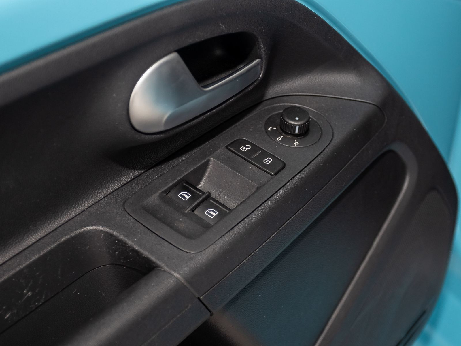 Volkswagen e-up! e-move up! Klimaautomatik GRA RFK  beheizbare Frontscheibe