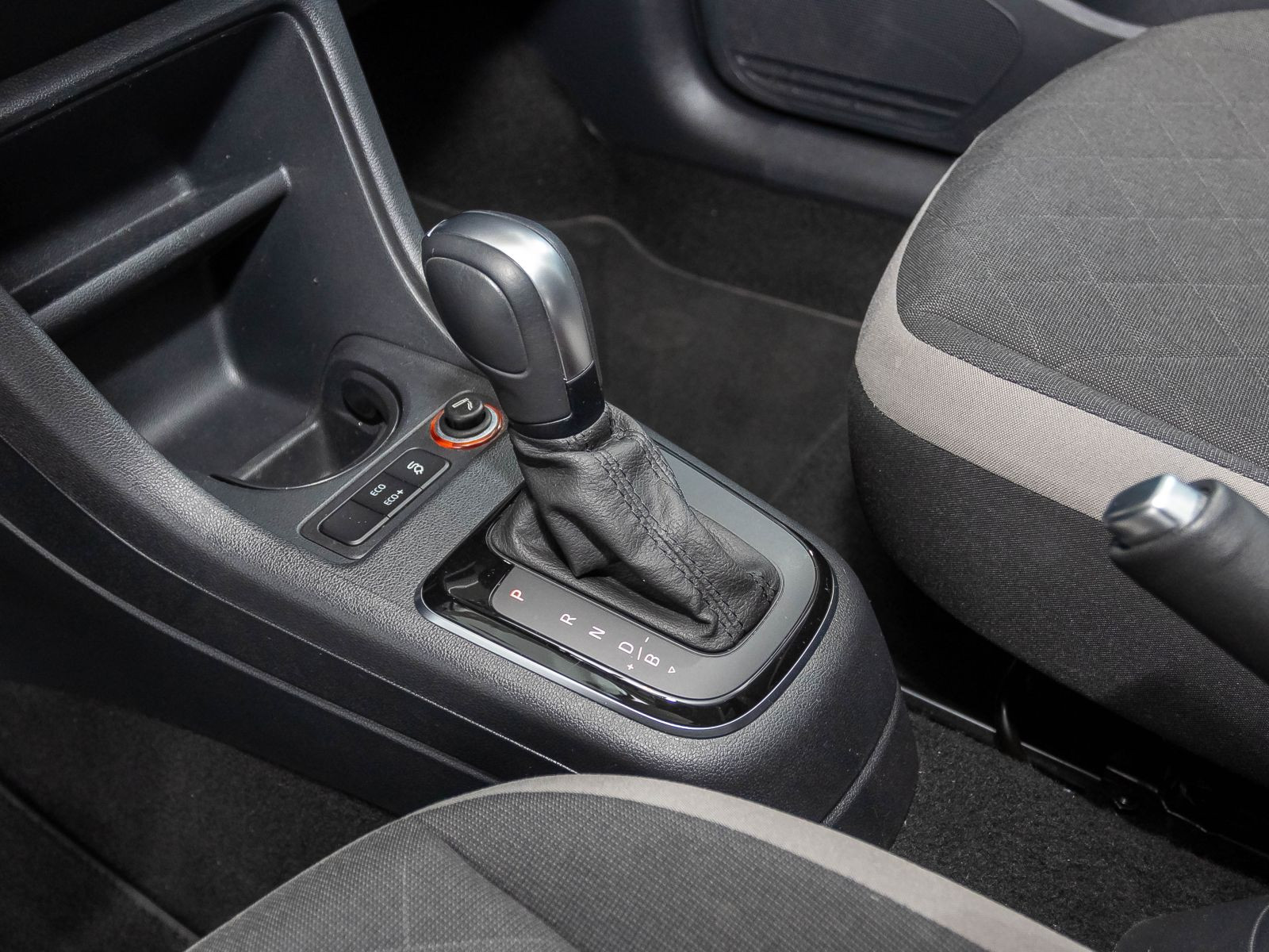 Volkswagen e-up! e-move up! Klimaautomatik GRA RFK  beheizbare Frontscheibe