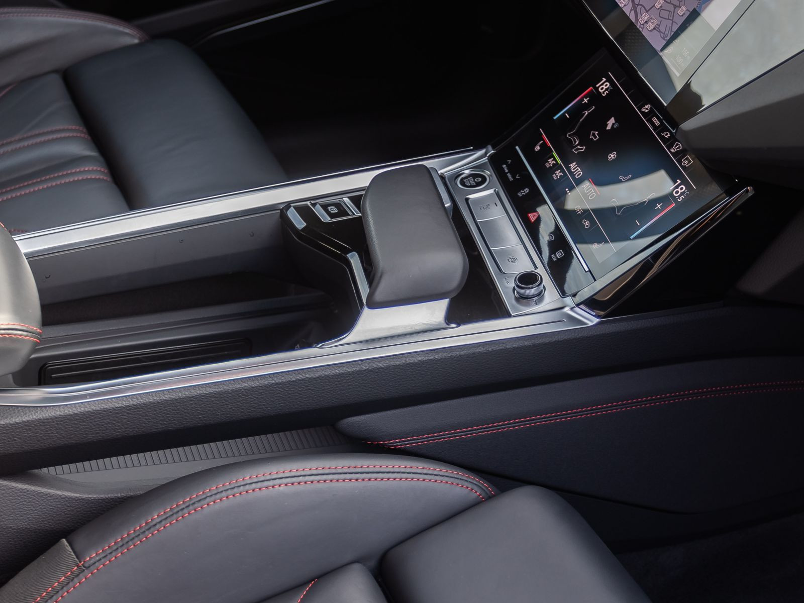 Audi Q8 e-tron S line 50 qu Navi Matrix Panorama AIR ACC