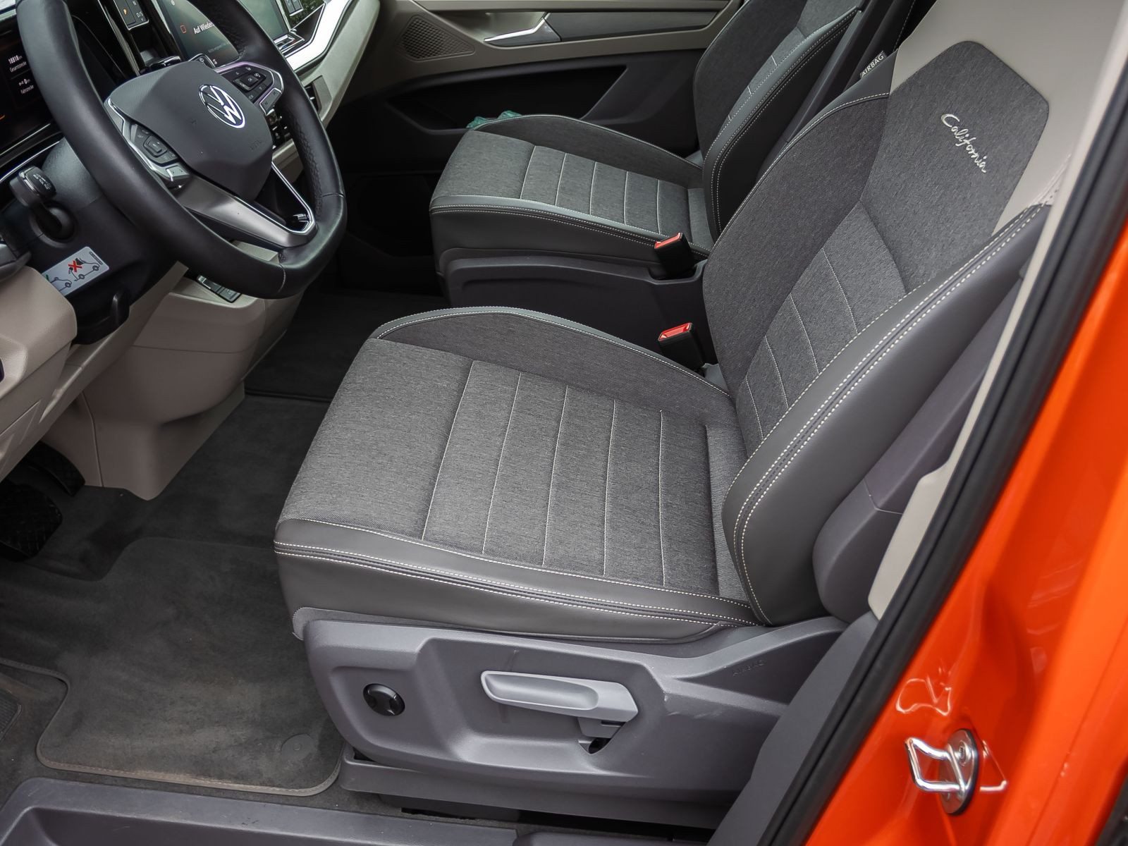 Volkswagen California Ocean 1.5 TSI DSG Hybrid 4Motion, AHK, DCC, Navi, LED-Matrix