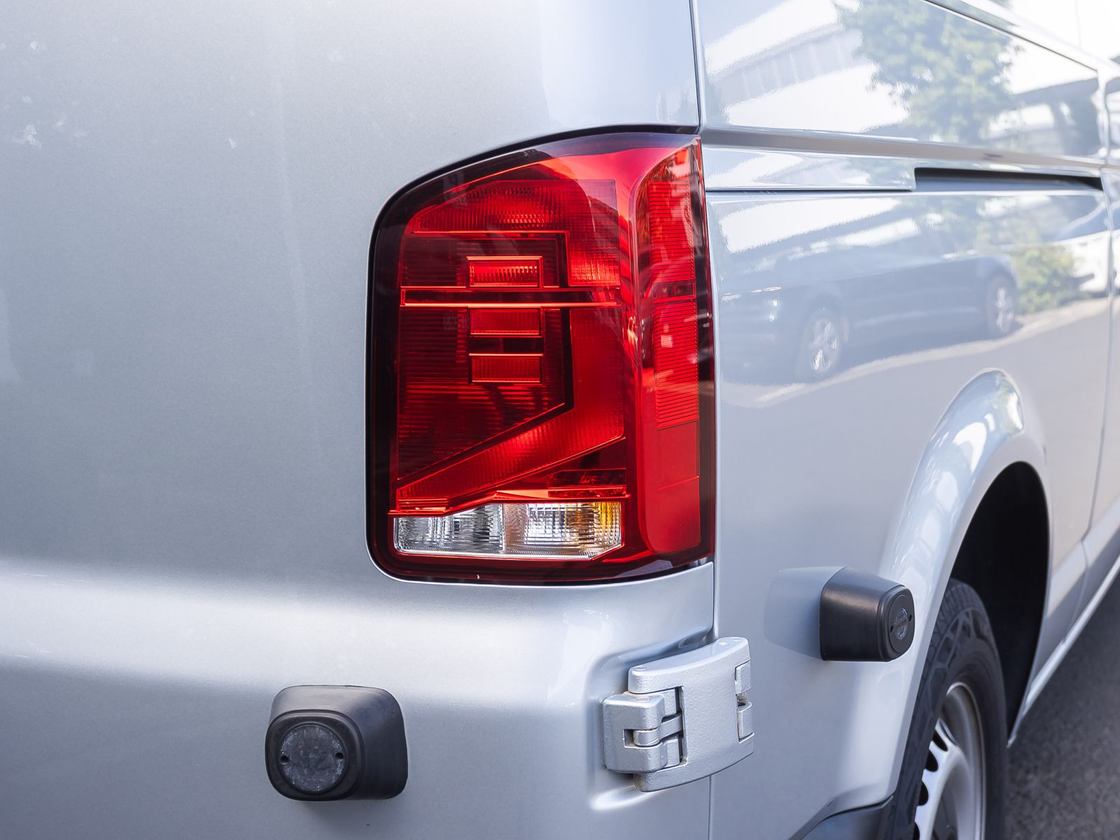Volkswagen T6.1 Kasten 2.0 TDI DSG LR, Navi, LED, Klima, App-Connect