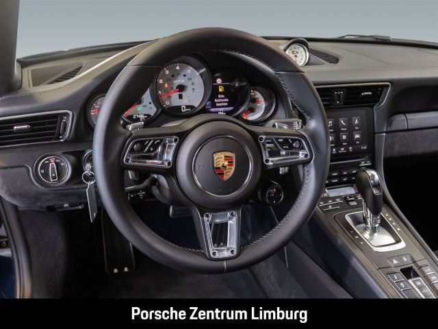 Porsche 991 911 Carrera GTS PCCB PASM BOSE nur 27.991 km