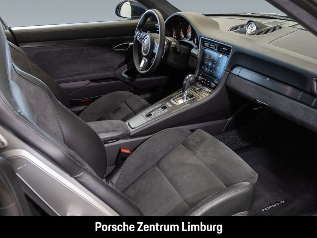Porsche 991 911 Carrera GTS PCCB PASM BOSE nur 27.991 km