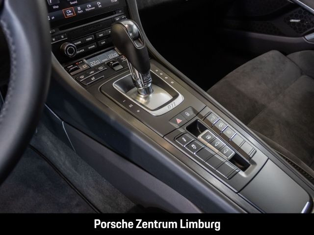 Porsche 991 911 Carrera GTS PCCB PASM BOSE nur 27.991 km