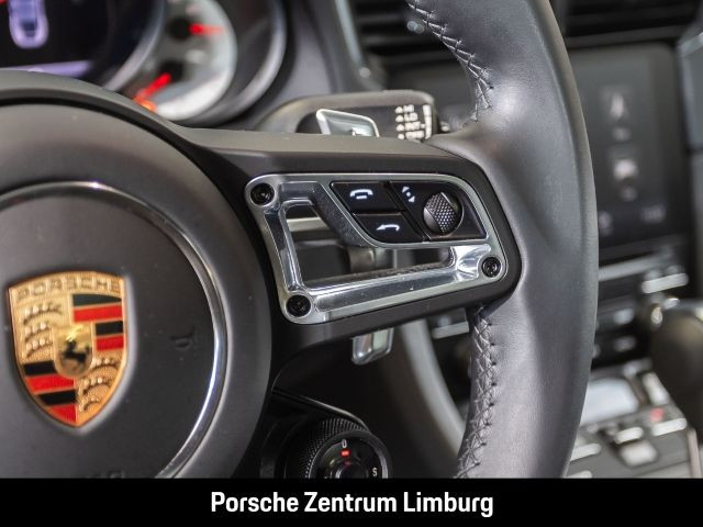 Porsche 991 911 Carrera GTS PCCB PASM BOSE nur 27.991 km