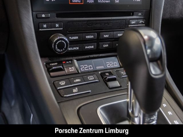 Porsche 991 911 Carrera GTS PCCB PASM BOSE nur 27.991 km