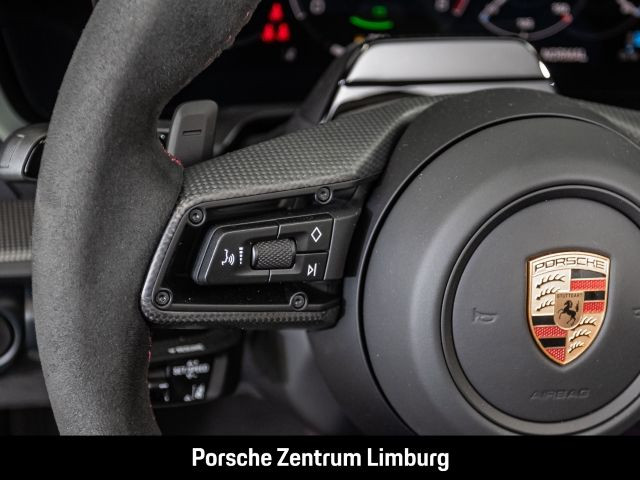 Porsche 992 911 Carrera 4 GTS Cabriolet InnoDrive PDCC
